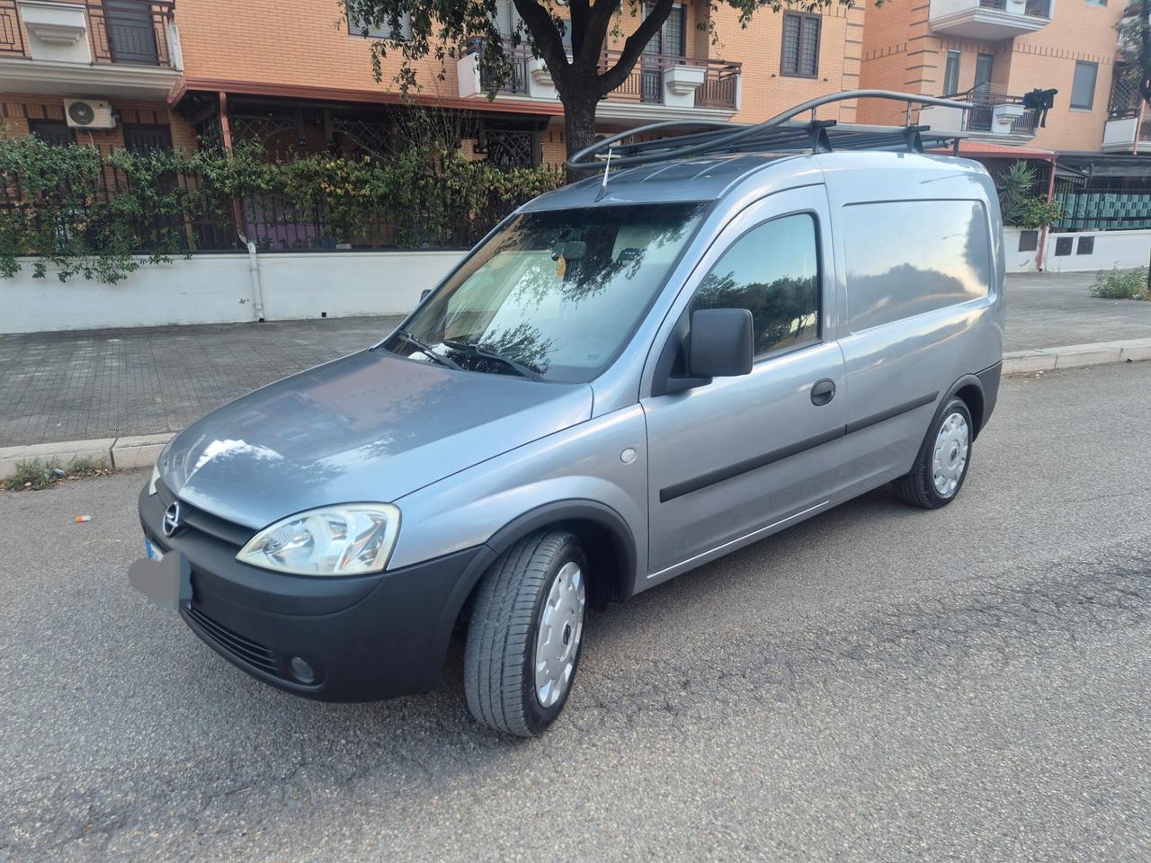Opel Combo 1.6 94cv metano casa madre 2010