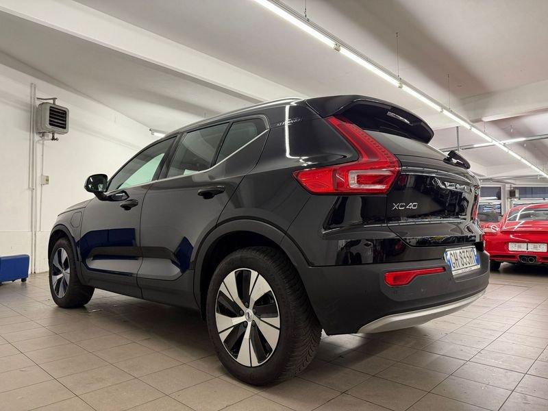 Volvo XC40 T4Recharge Plug-inInscription Expressionanche a323€
