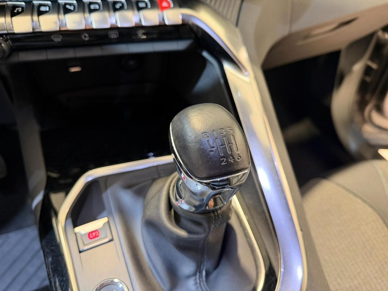 Peugeot 3008 PureTech Turbo 130 S&S Allure Pack