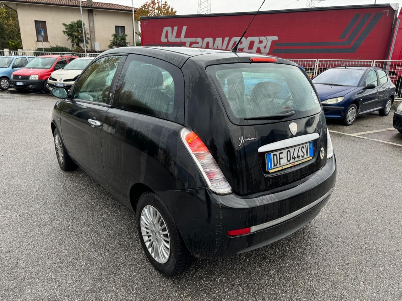 Lancia Ypsilon 1.2 Argento