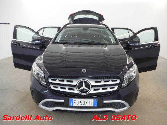 MERCEDES-BENZ GLA 180 d Automatic Business.