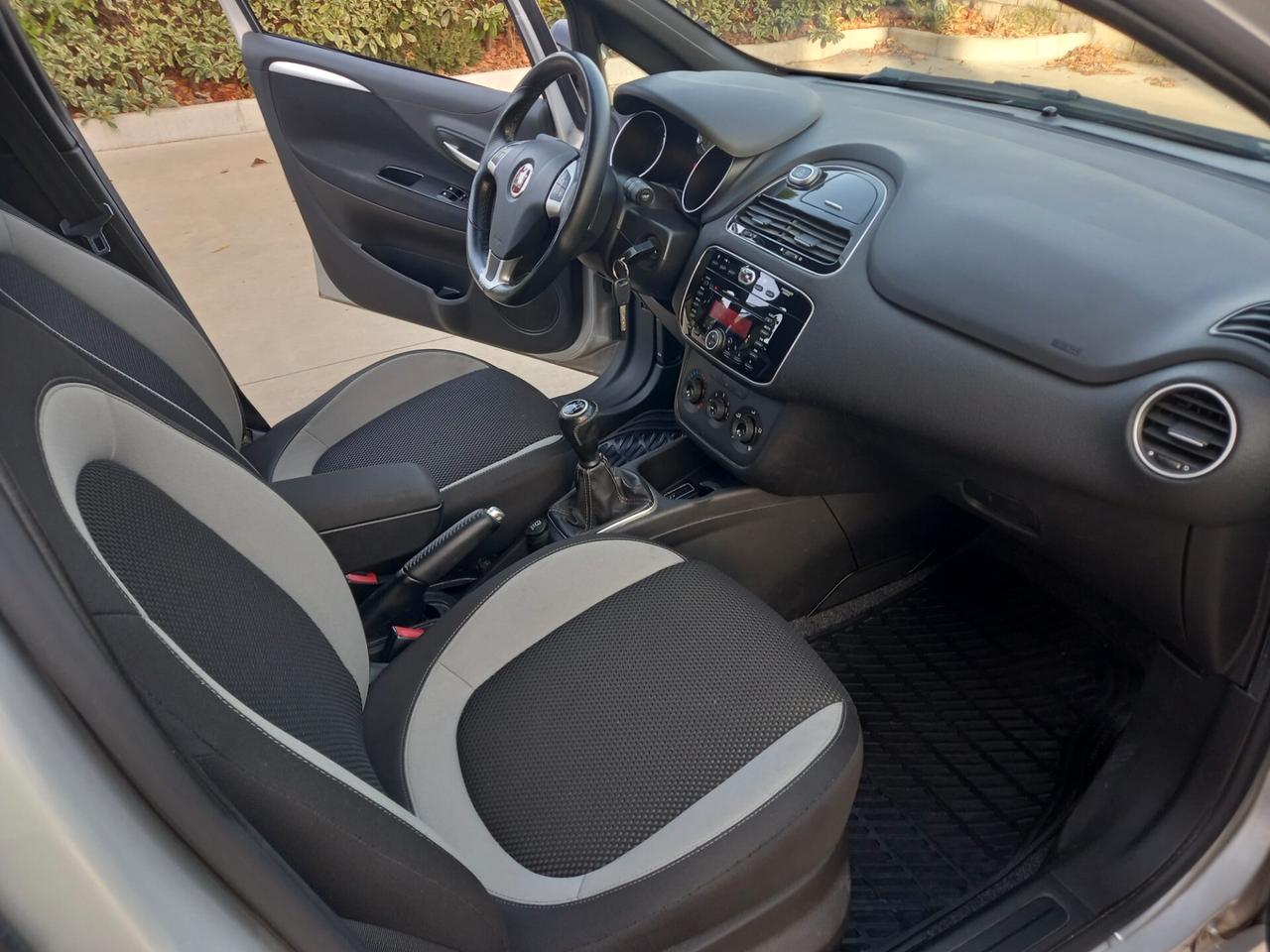 Fiat Punto 1.3 MJT II 75 CV 5 porte Lounge