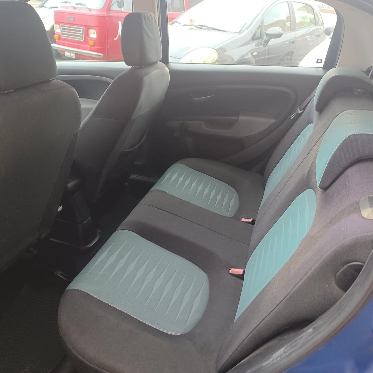 NEOPATENTATI G. PUNTO 1.4 BENZINA / METANO DI FABBRICA