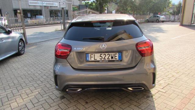 MERCEDES - Classe A A 180 d Premium Next auto