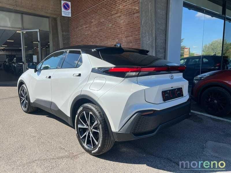 Toyota C-HR 2.0 phev Trend fwd e-cvt