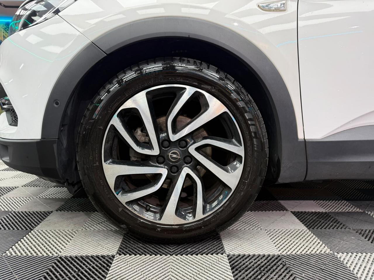Opel Grandland X 1.5 diesel Ecotec Start&Stop Ultimate (356)