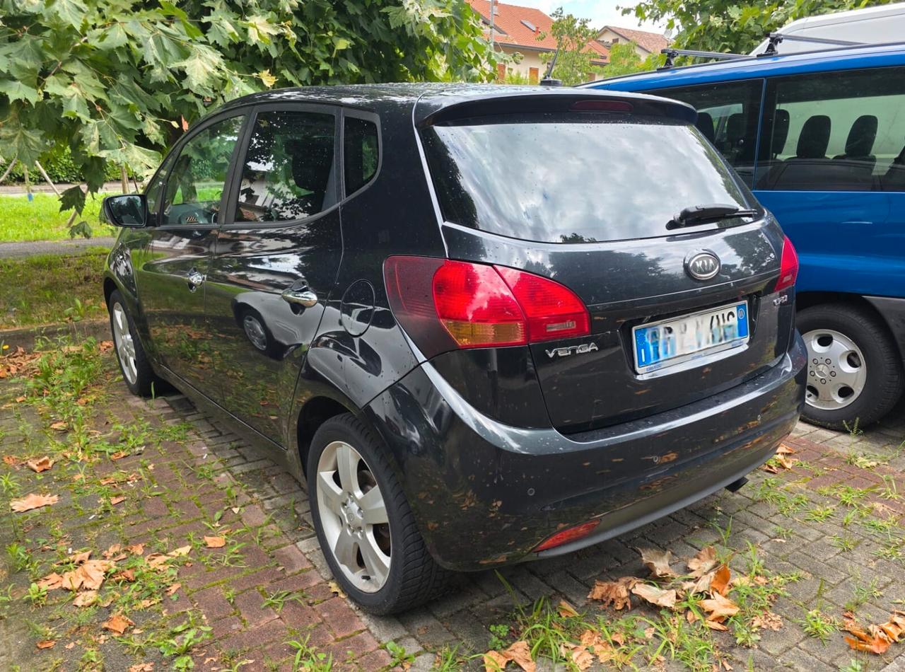 Kia Venga 1.6 CRDi 115CV WGT Fullsky