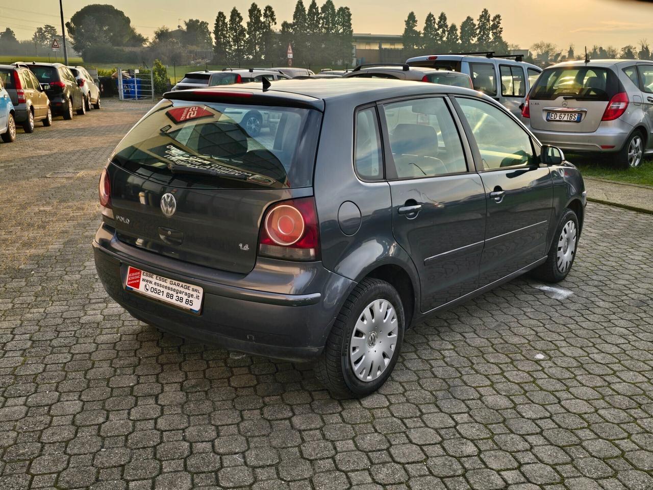 Volkswagen Polo 1.4benz - 5p.