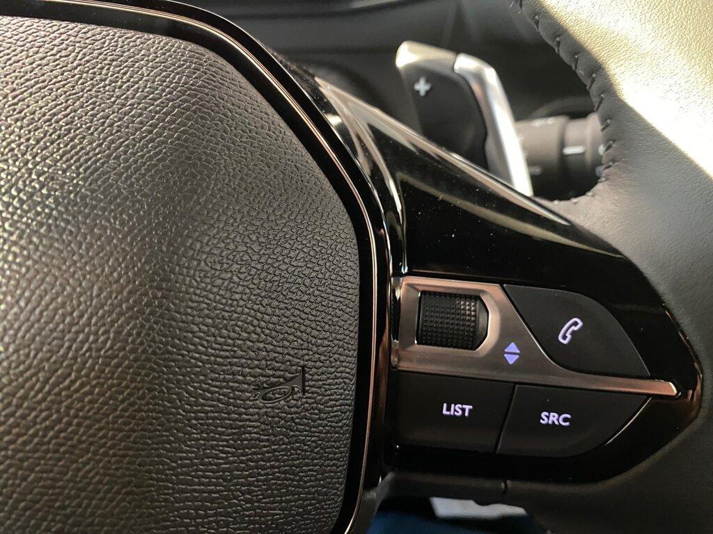 Peugeot 2008 1.2 PureTech Allure EAT8 - PROMO