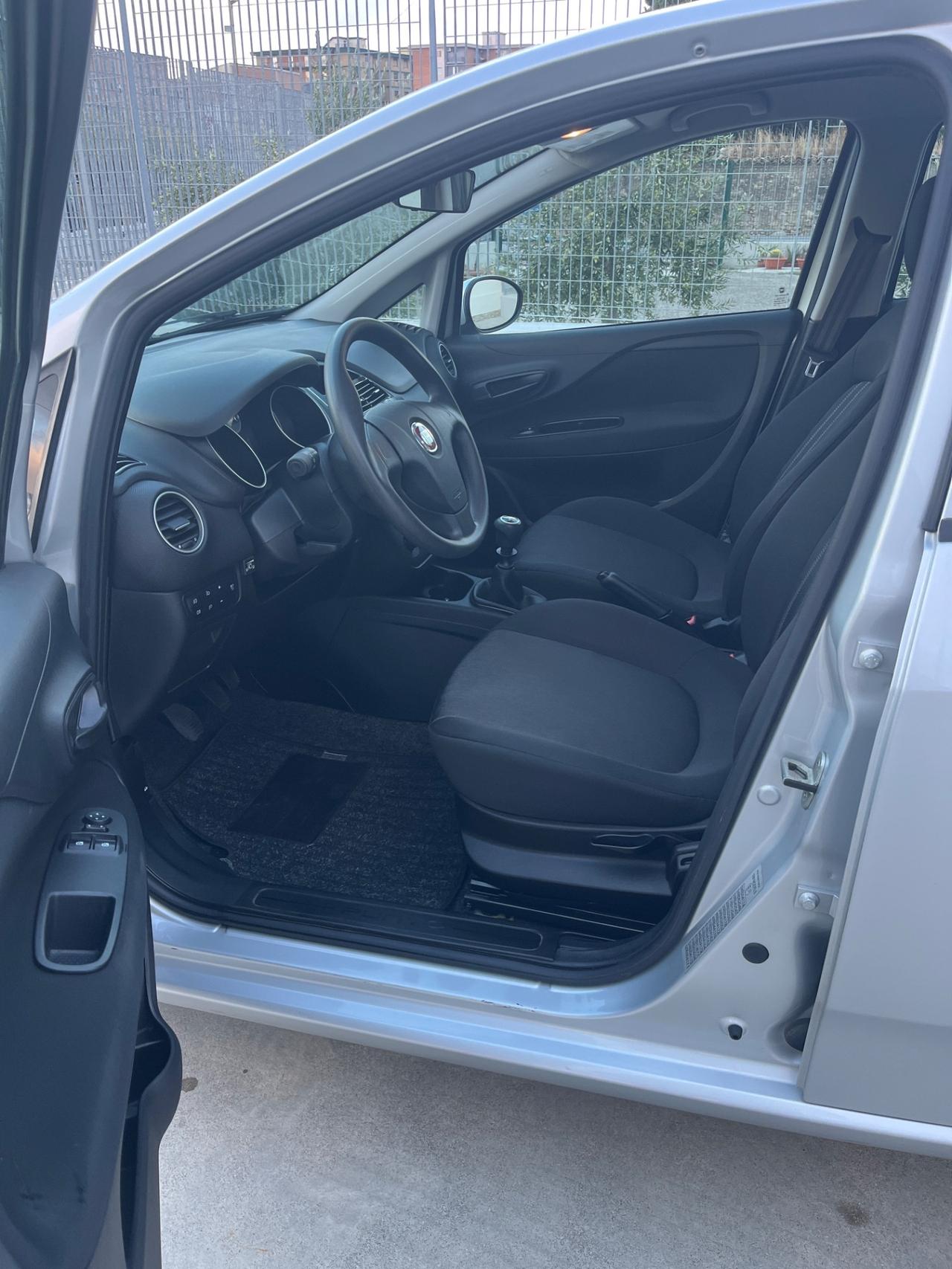Fiat Punto 1.2 8V 5 porte Street