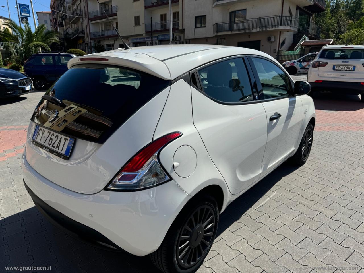 LANCIA Ypsilon 1.2 69 CV 5p. S&S Gold