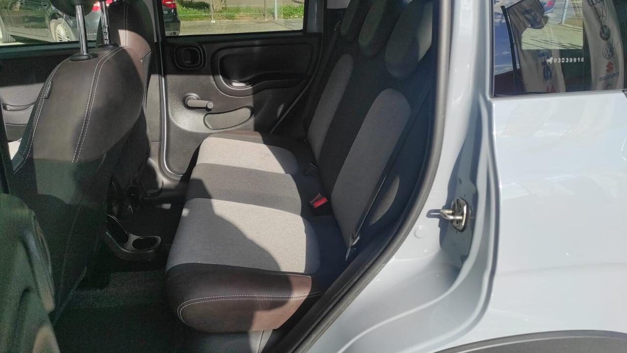 FIAT PANDA CROSS 0.9 TWIN AIR 4X4 4WD