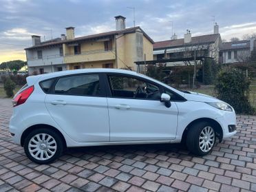 Ford Fiesta 1.4 5 porte Bz.- GPL