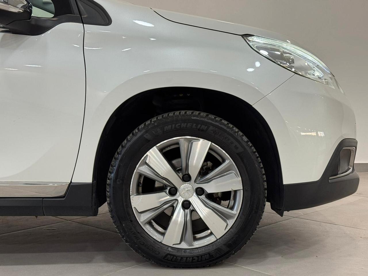 Peugeot 2008 PureTech 82 ETG5 S&S Allure