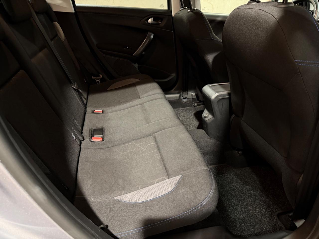 Peugeot 2008 PureTech 82 S&S Style