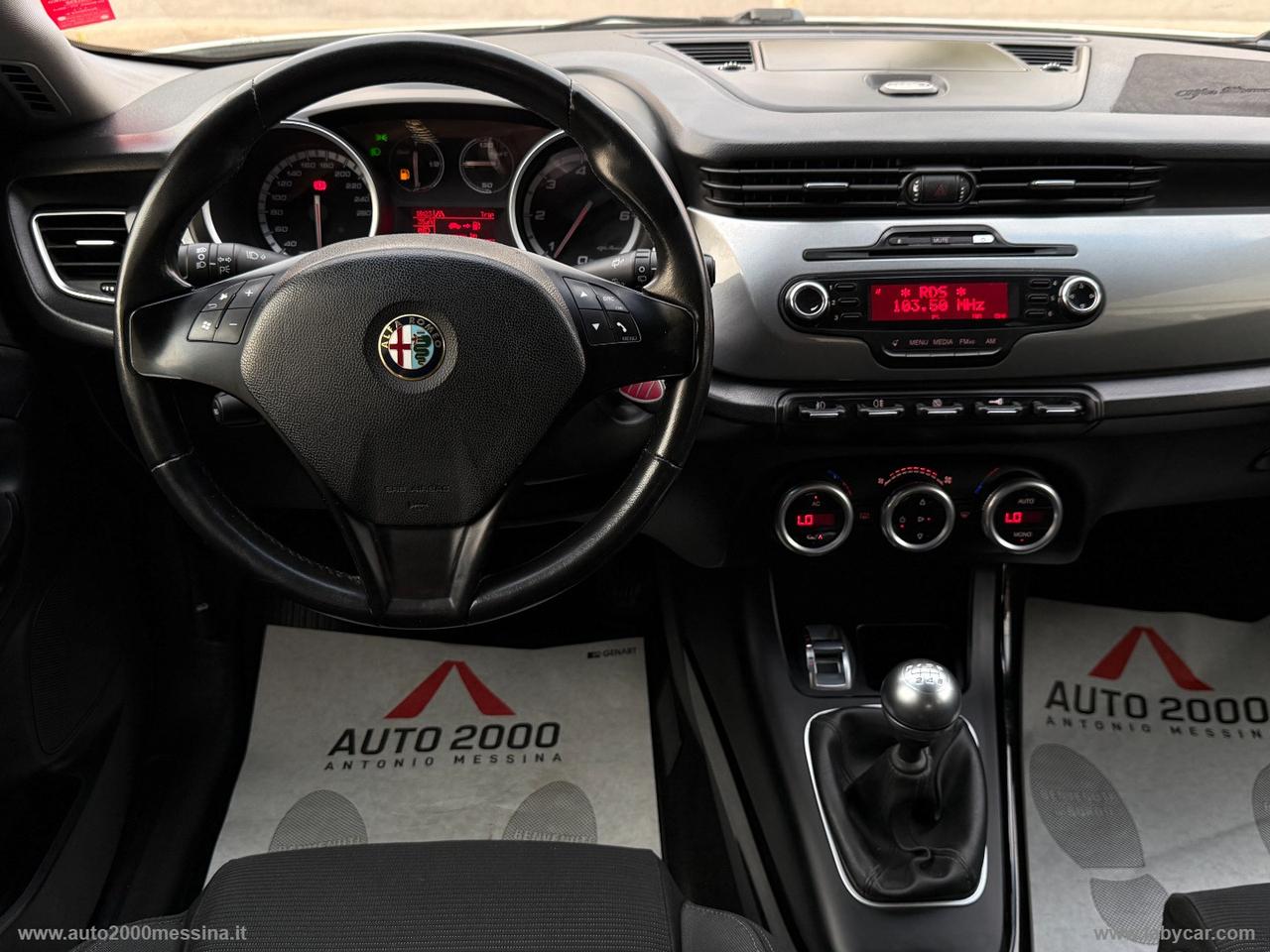 ALFA ROMEO Giulietta 1.6 JTDm-2 105 CV Distinctive