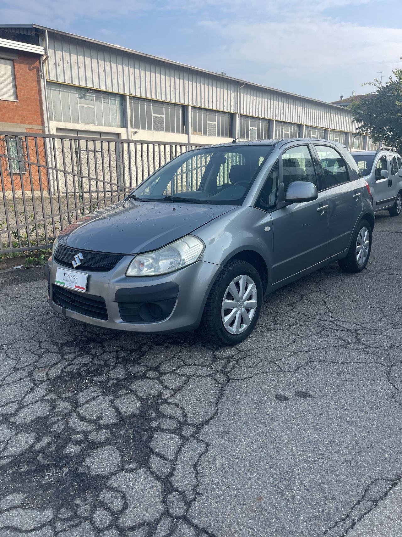 Suzuki SX4 GPL 1.6 16V Urban Line