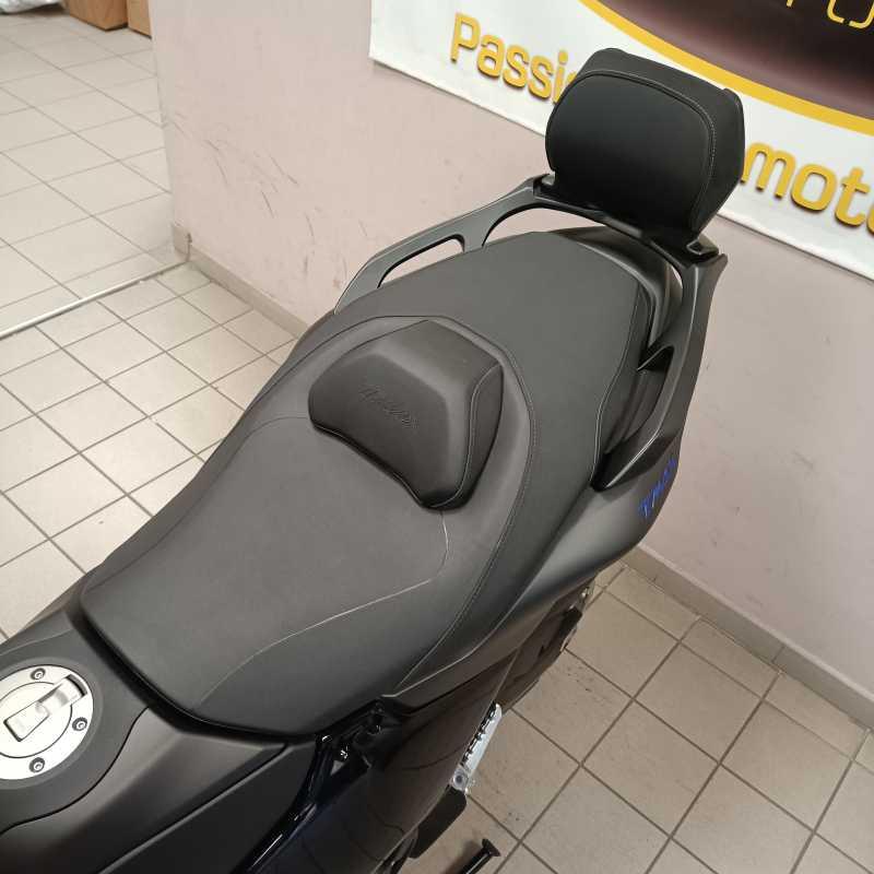 Yamaha T-Max 560 - 2025