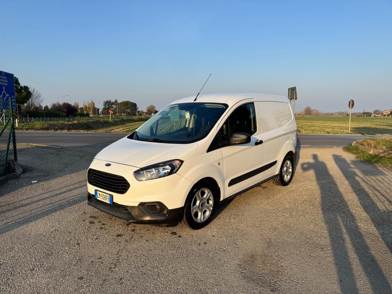 Ford Transit Courier 1.5 TDCi 75CV Van Trend