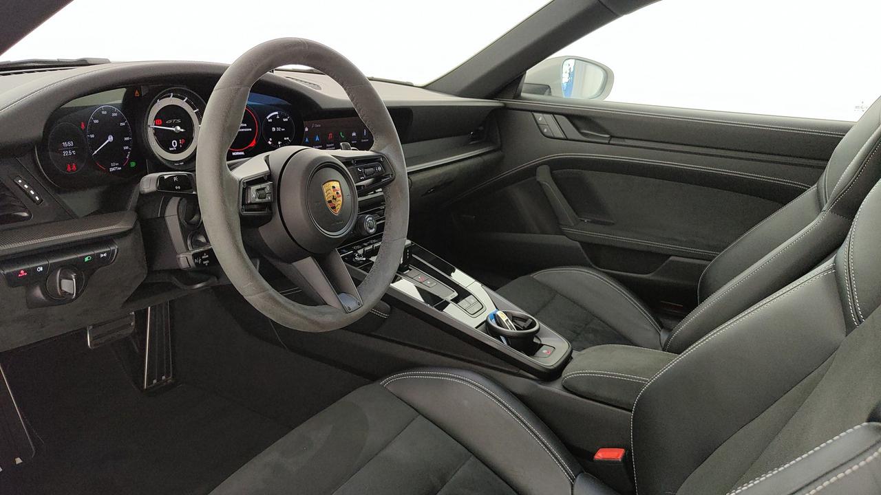 PORSCHE 911 VIII Carrera 992 Coupe - 911 Coupe 3.0 Carrera 4 GTS aut