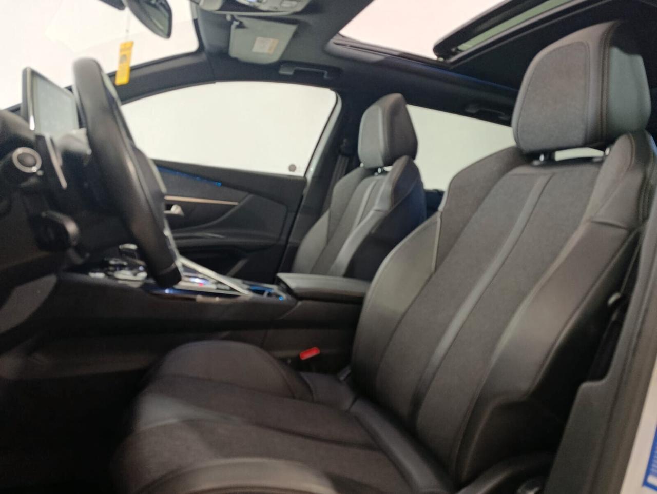 Peugeot 5008 7POSTI AUTOMATICA ANNO 2019