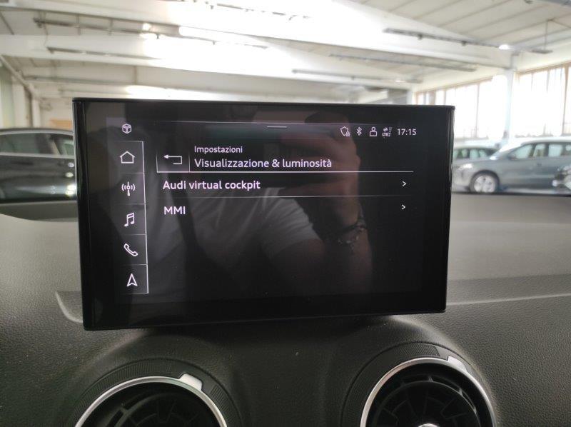 AUDI Q2 - Q2 35 TDI S tronic Business Advanced