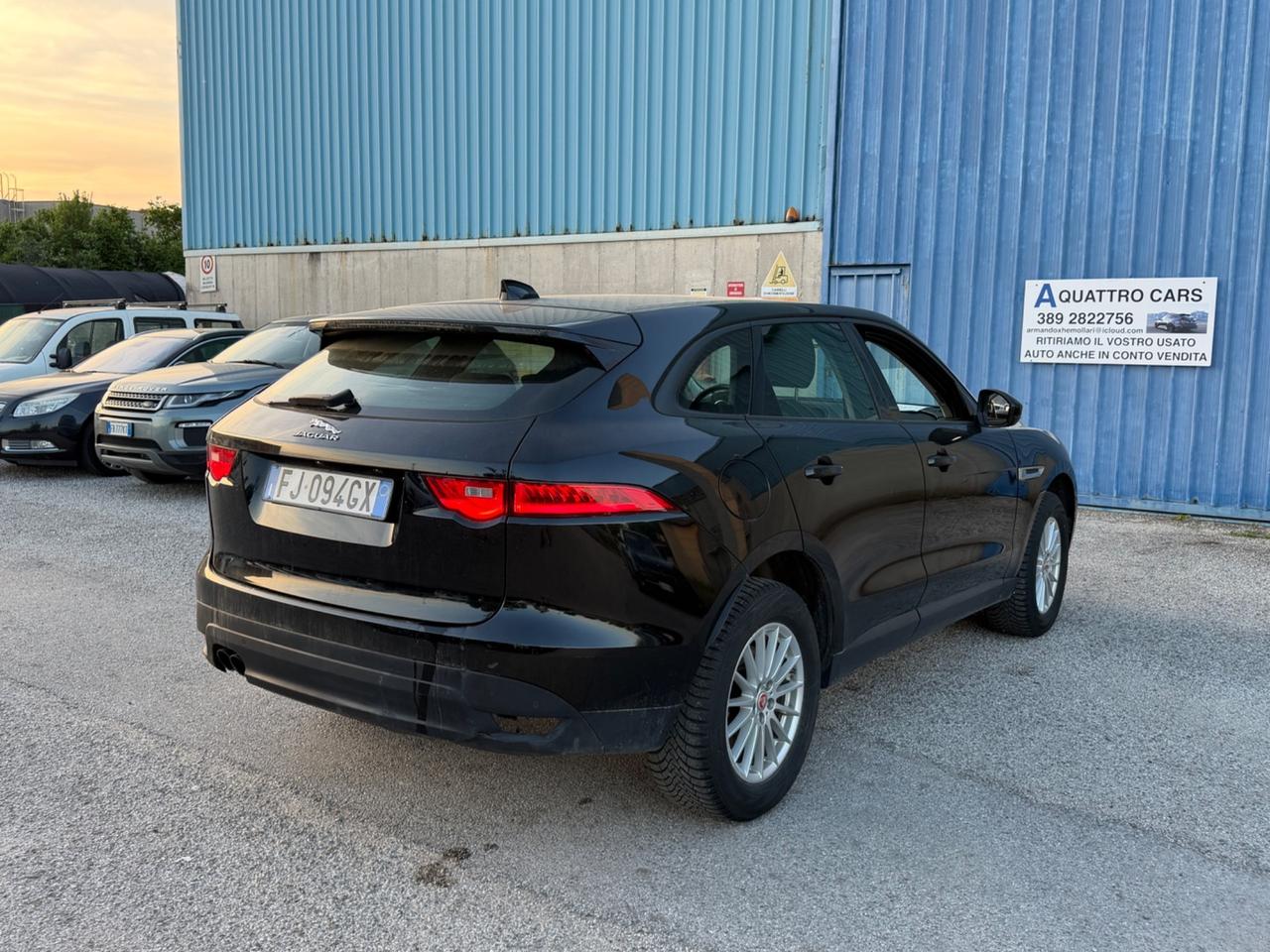 Jaguar F-Pace 2.0 D 180 CV Prestige