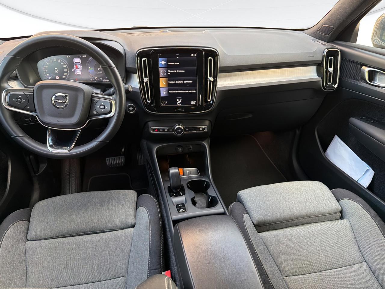 VOLVO XC40 1.5 t4 recharge phev Core auto