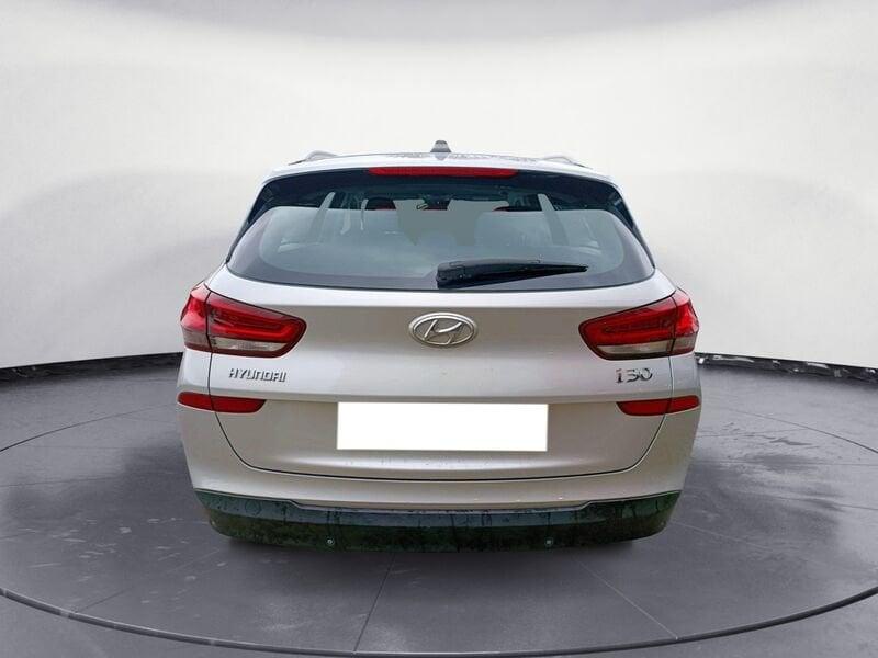 Hyundai i30 Wagon 1.6 CRDi 110cv Comfort DCT