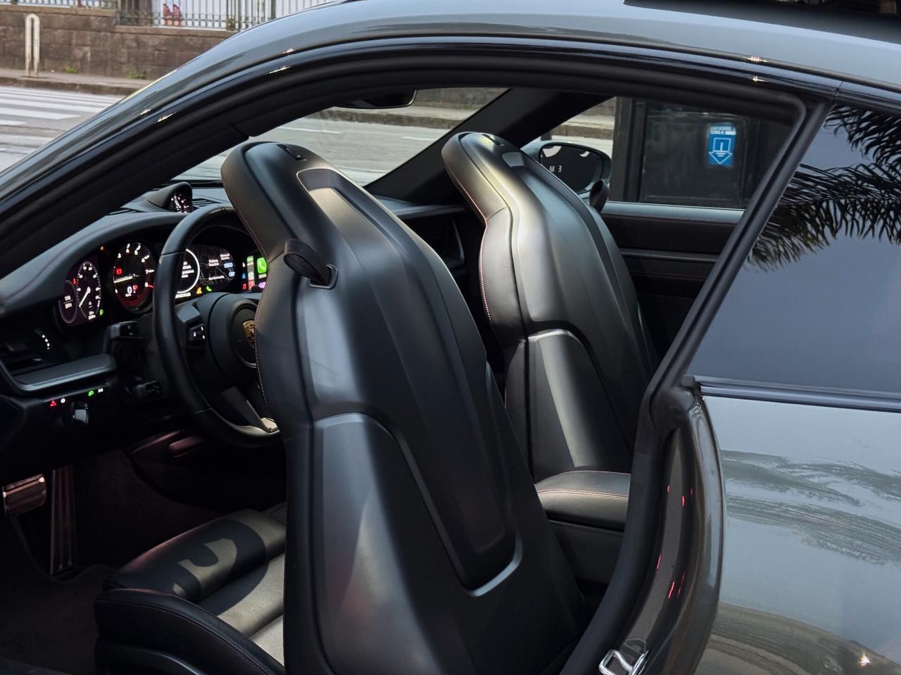 Porsche 911 992 Coupé 3.0 Carrera 4S 450CV TETTO