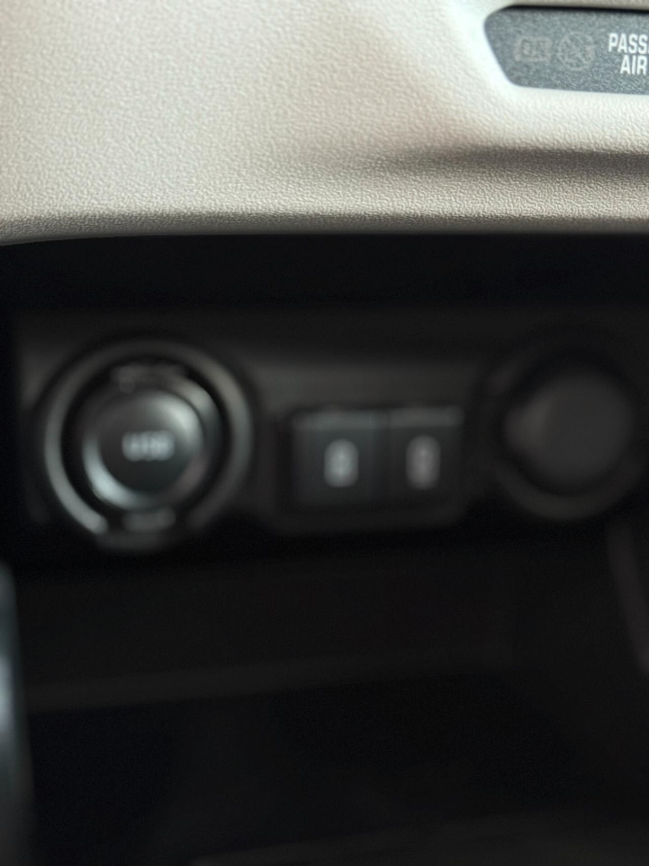 Suzuki Swift 1.2 Hybrid CVT Top