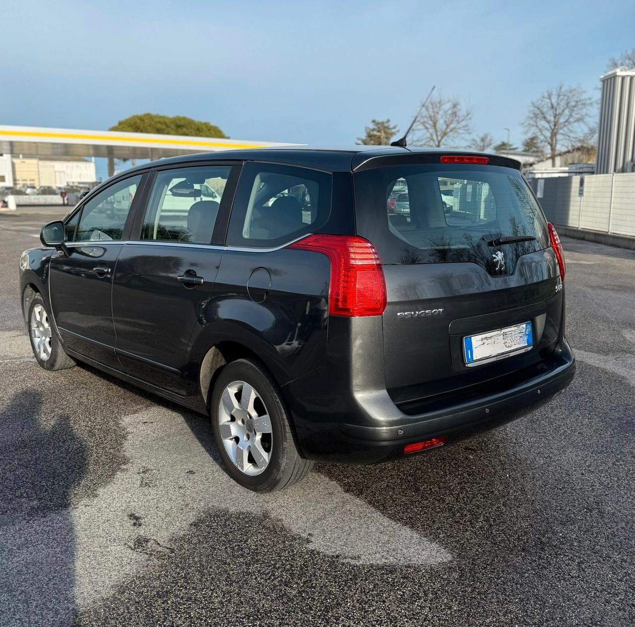 Peugeot 5008 1.6 HDi 112CV Business 7 POSTI NEOPATENTATI