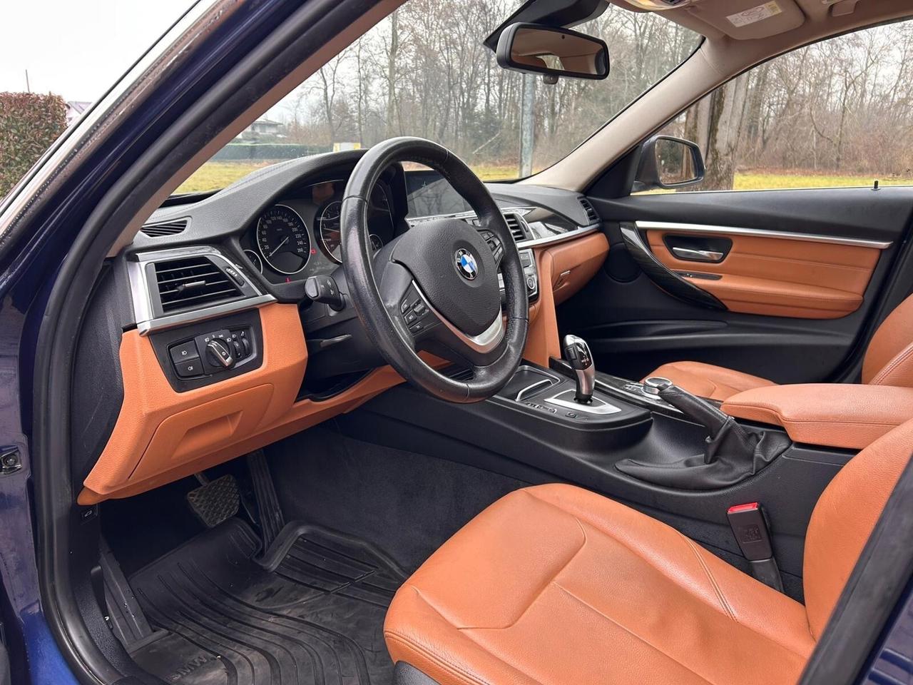 BMW 320d xDrive Touring Luxury – Automatica – 190 CV