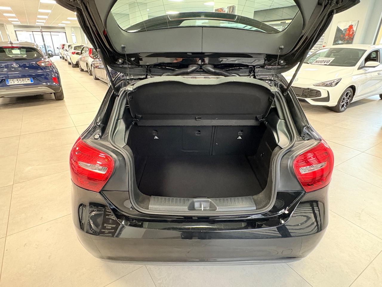 Mercedes A 180 Sport 1.5 TDI 110cv 2018 km 142000