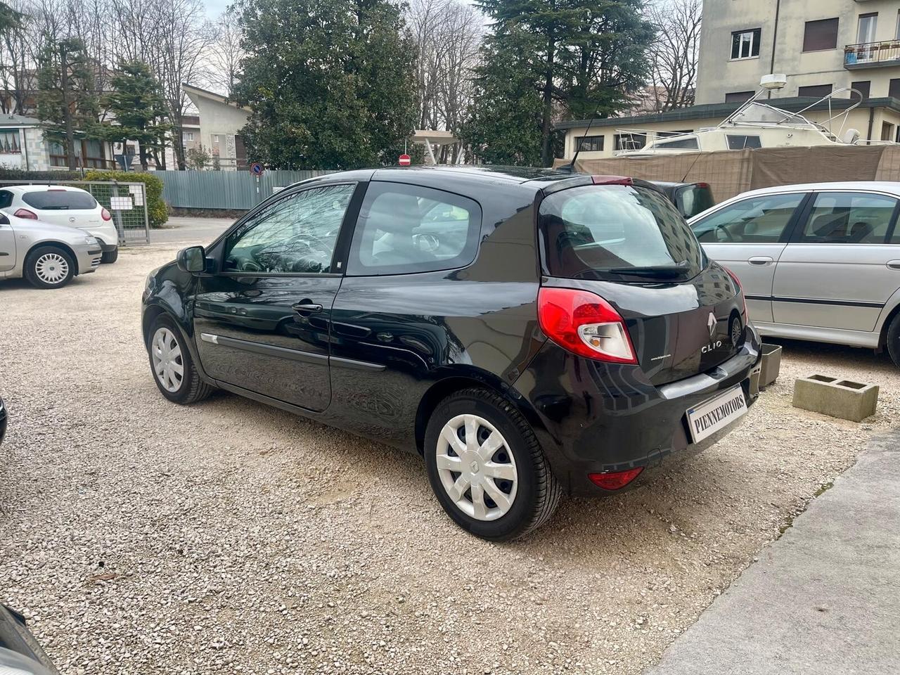 Renault Clio 1.2 Turbo GPL 16V 3 porte 20th Anniversario