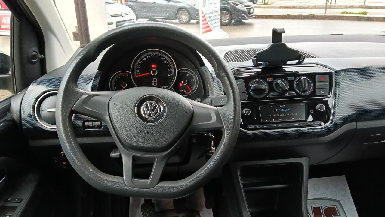 VOLKSWAGEN UP 1.0 BENZ-2018