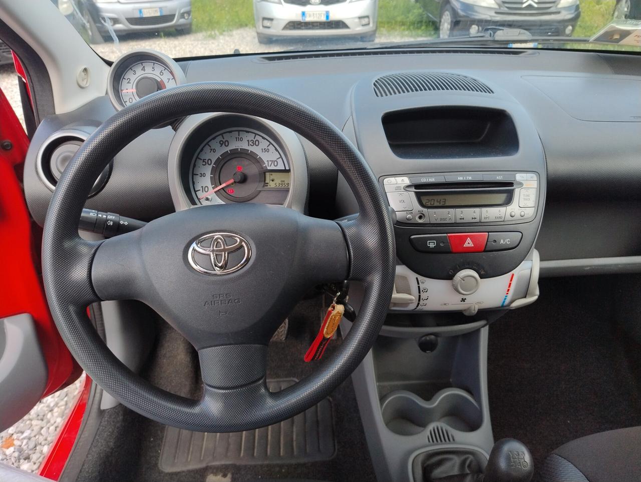 Toyota Aygo 1.0 12V VVT-i 5 porte Sol