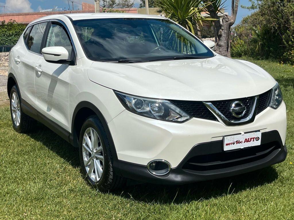Nissan Qashqai 1.5 DCi Visia 110cv