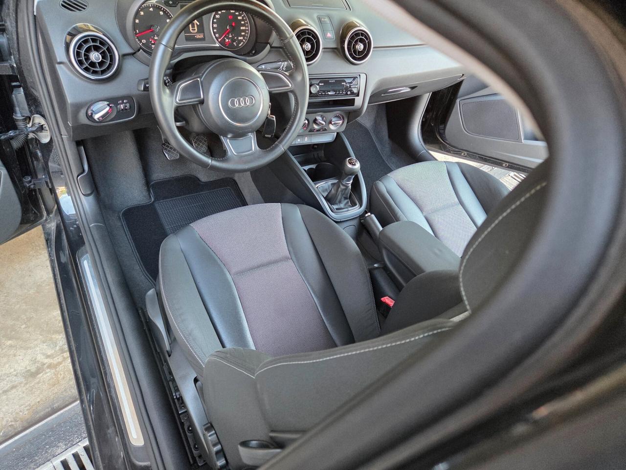 Audi A1 1.2 TFSI Benzina, 3 porte, Garanzia, 2011