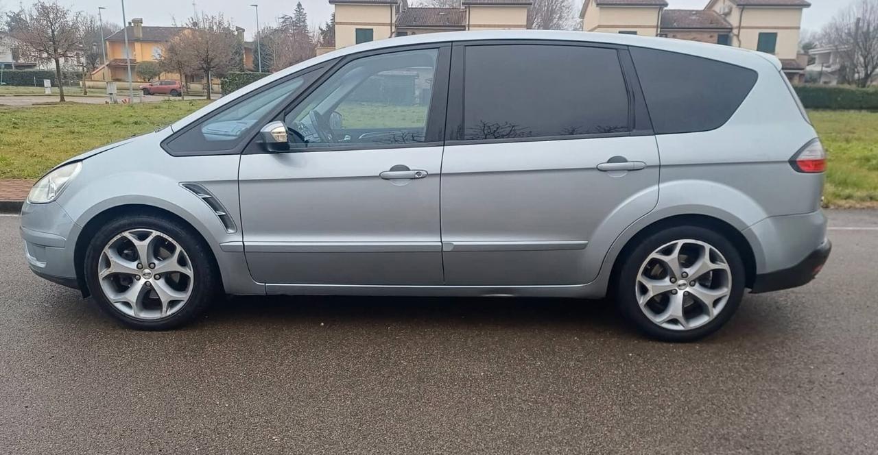 Ford S-Max 2.0 TDCi 130CV 6tr. Titanium DPF