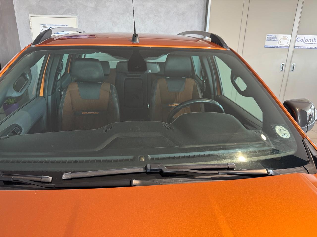 Ford Ranger 3.2 tdci double cab Wildtrak 200cv auto Nav App conn 18" (+Iva)