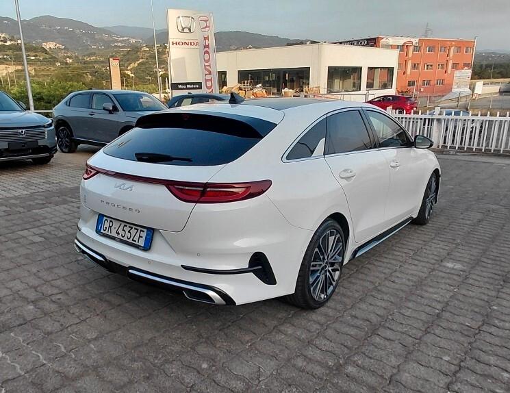 Kia ProCeed 1.5 T-GDI MHEV DCT GT Line Plus