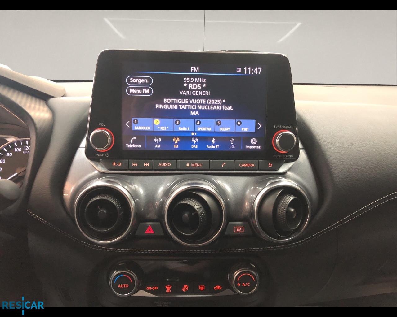 NISSAN Juke 1.6 hev N-Connecta