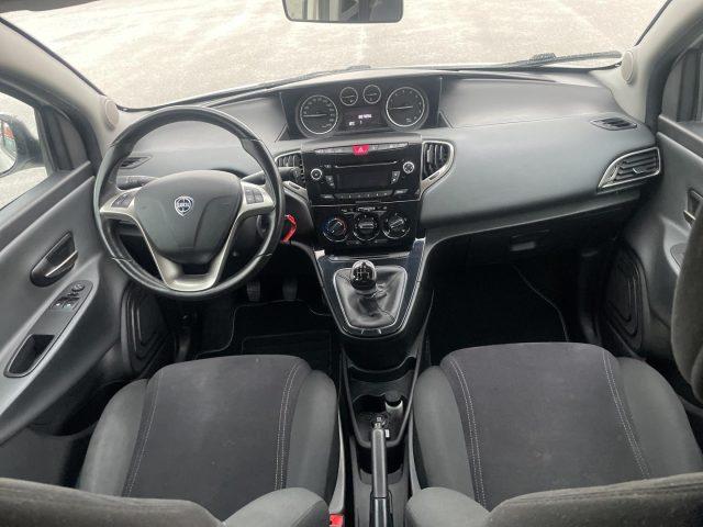 LANCIA Ypsilon 1.2 BENZ 69 CV 5 porte Gold ADATTA A NEOPATENTATI