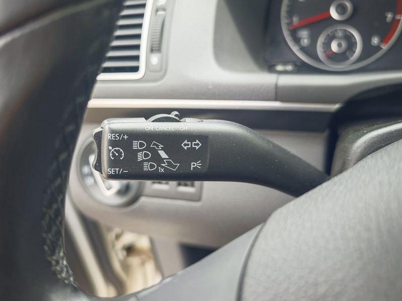 Volkswagen Touran Touran 1.4 TSI Highline EcoFuel