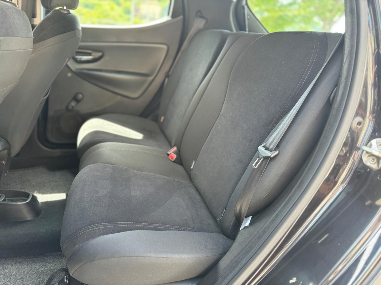 LANCIA YPSILON 1.2 BENZINA 69CV GARANZIA 12 MESI