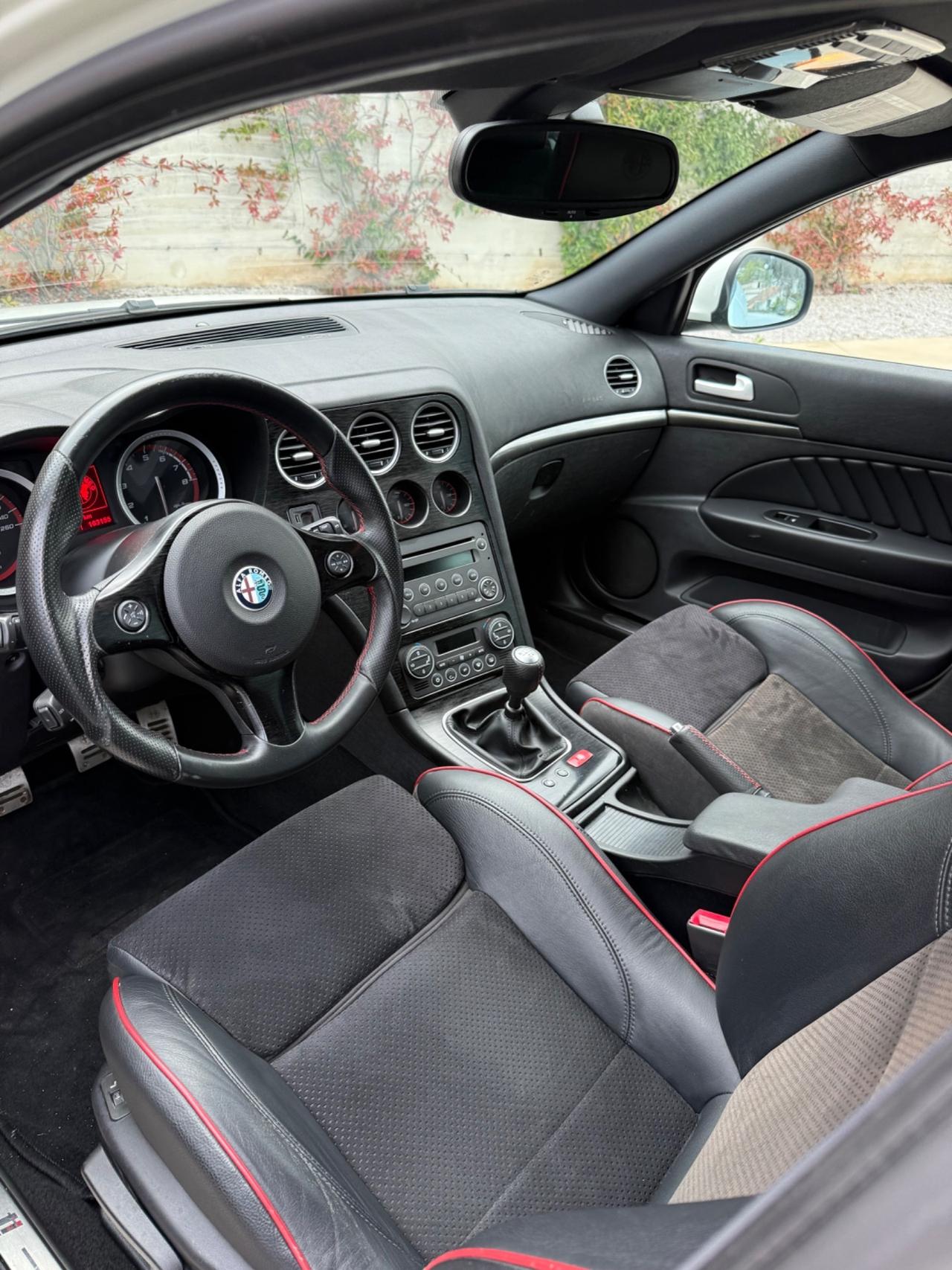 Alfa Romeo 159 Turismo internazionale 1750 TBI