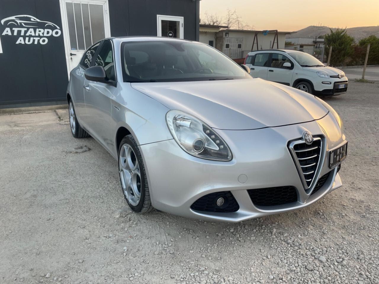 Alfa Romeo Giulietta 1.6 JTDm-2 105 CV Exclusive