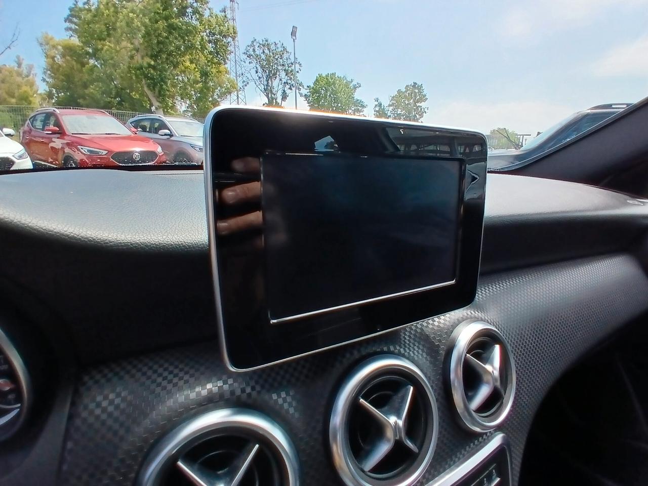 Mercedes-benz A 180 d Automatic Premium