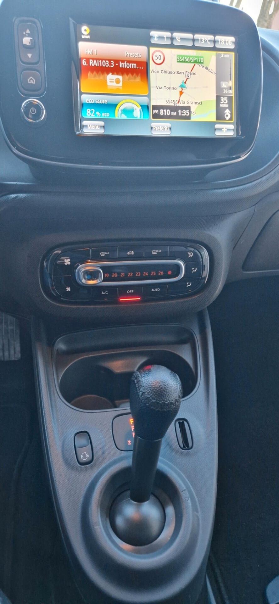 Smart ForTwo 70 1.0 twinamic 68.565 km NAVI